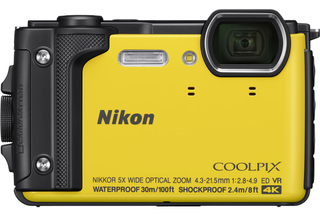 Цифровой фотоаппарат NIKON Coolpix W300 желтый (yellow)