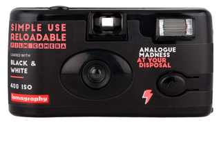 Фотоаппарат Lomography Simple Use Camera 400/ 27 B&W (предзаряжен пленкой 35мм, многоразовый)
